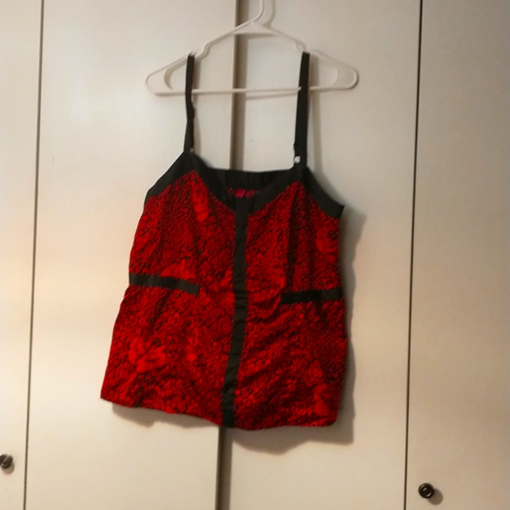 Pure energy red and black top, side zip, 1x